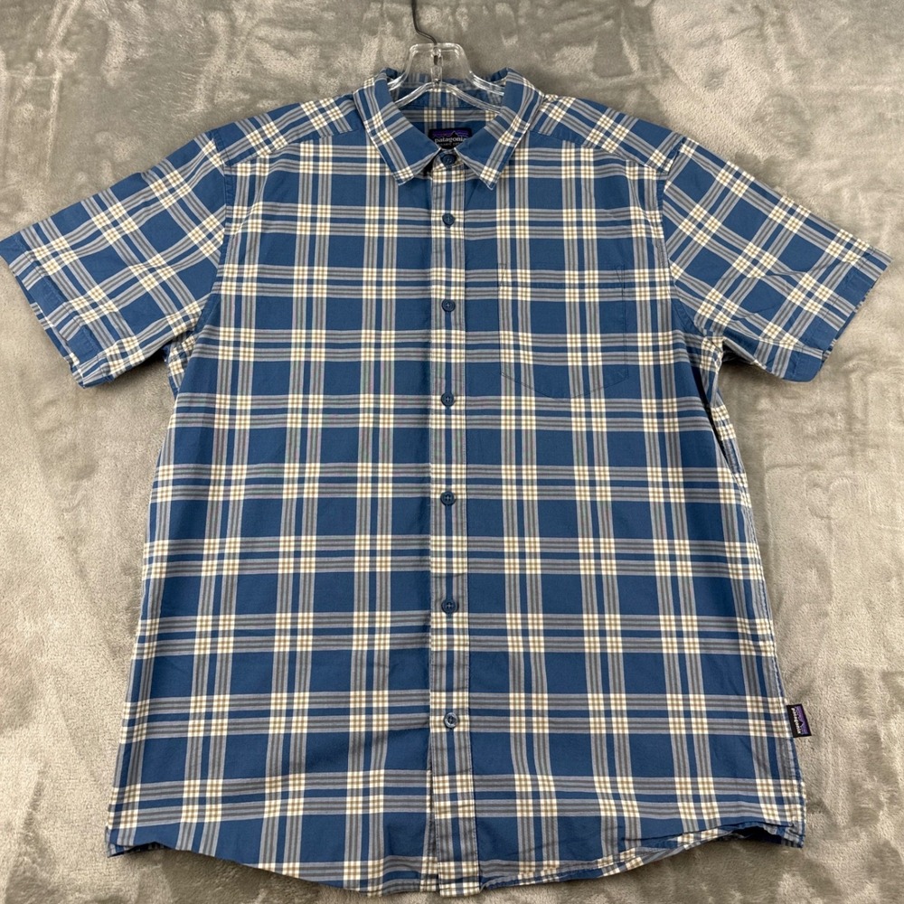 Patagonia Button-Down Mens Medium Go To Shirt Blue Plaid Organic Cotton EUC